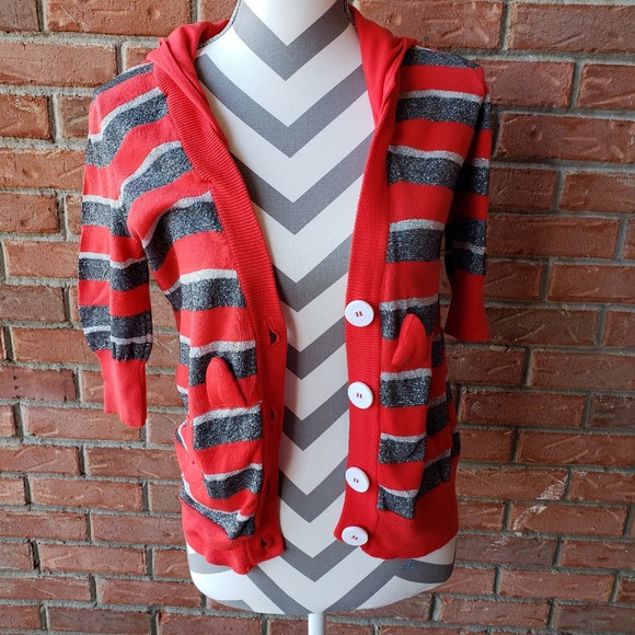 Shirt - Picture 2 of 7